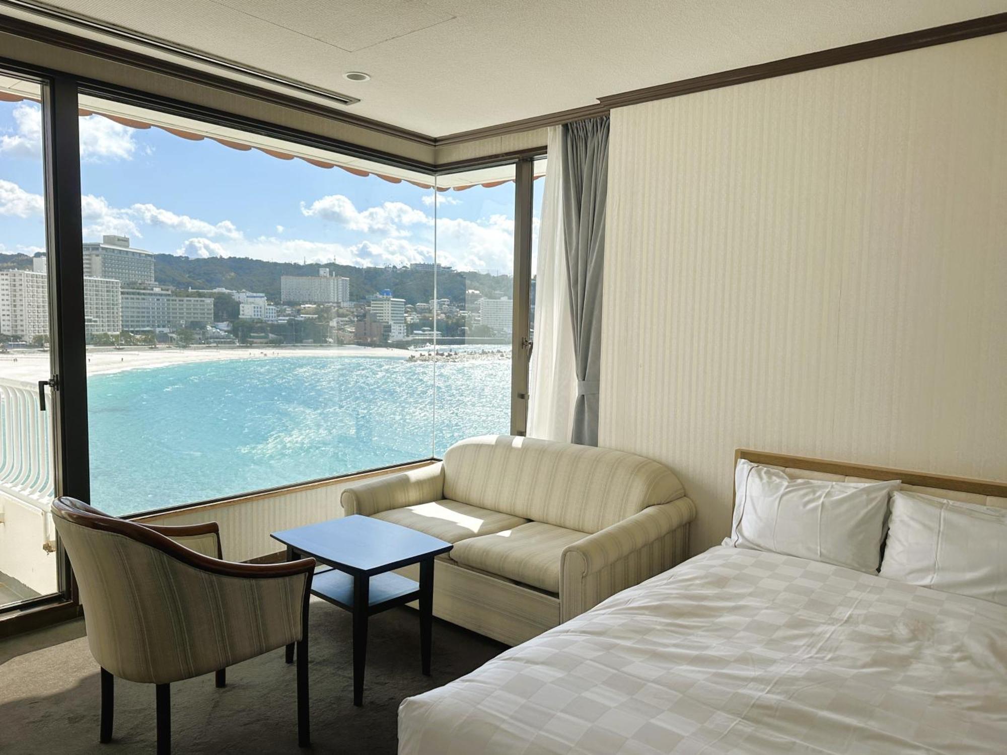 Shiraraso Grand Hotel Shirahama Quarto foto