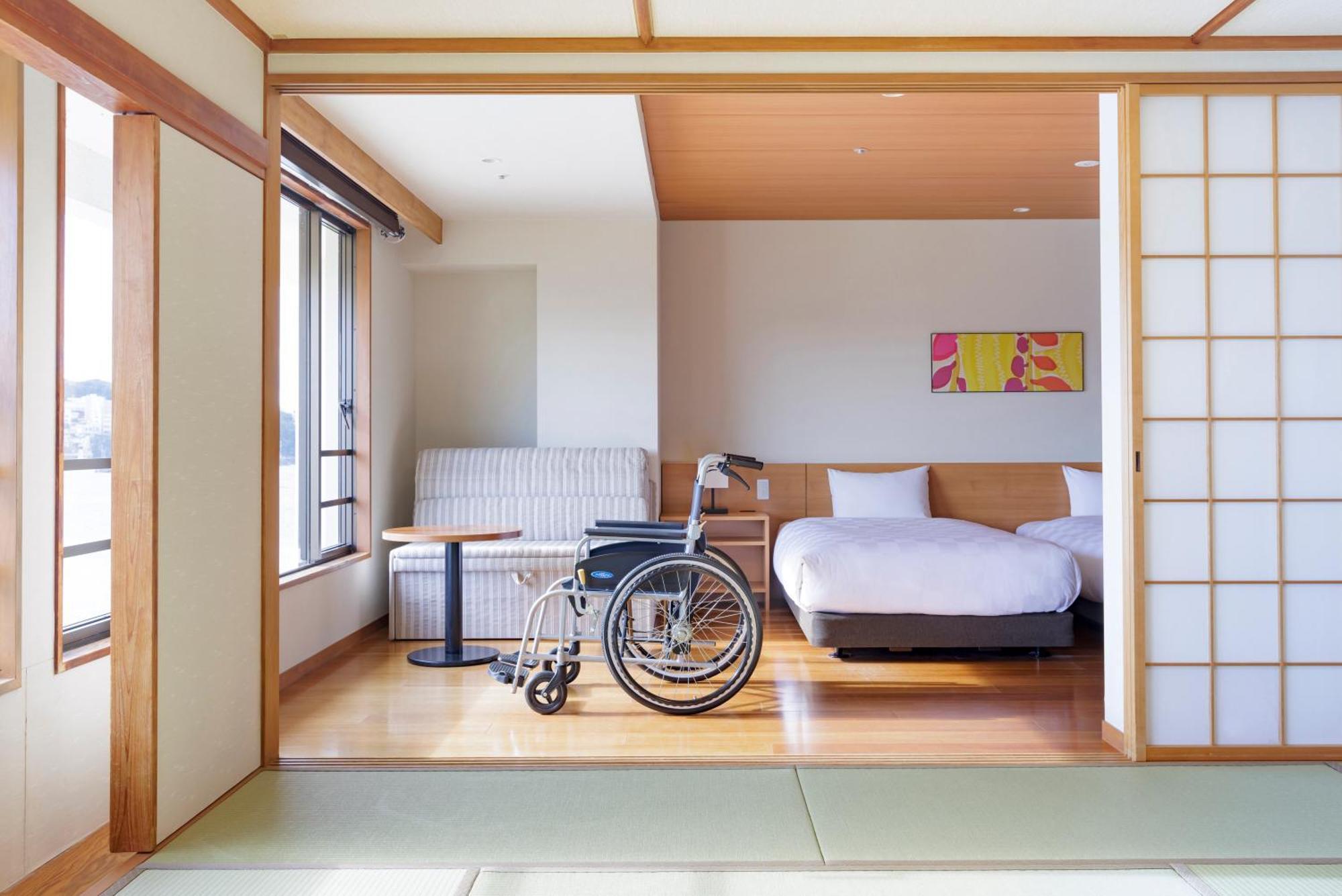 Shiraraso Grand Hotel Shirahama Quarto foto