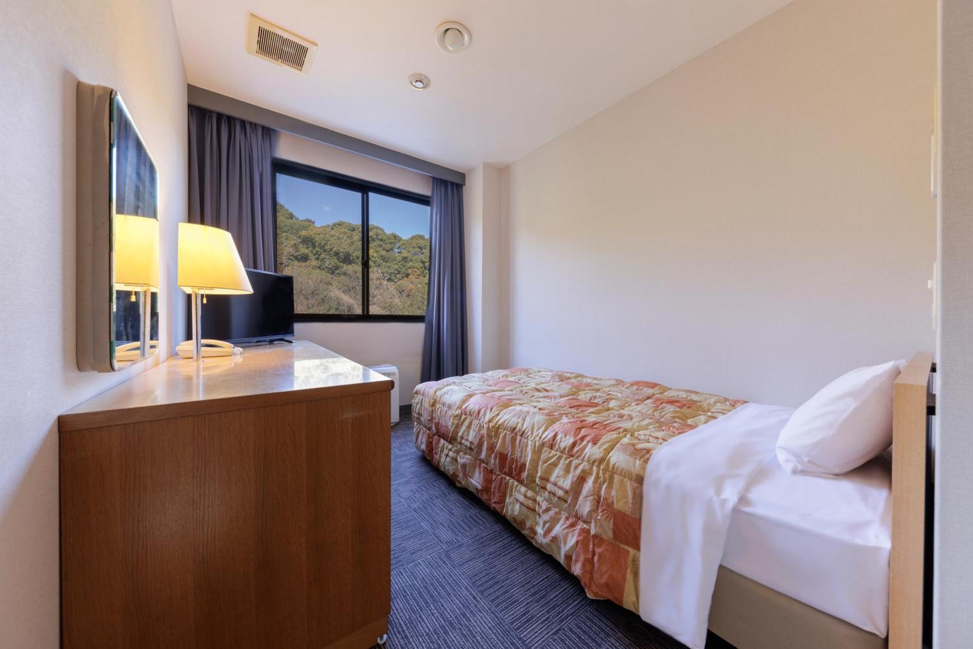 Shiraraso Grand Hotel Shirahama Quarto foto
